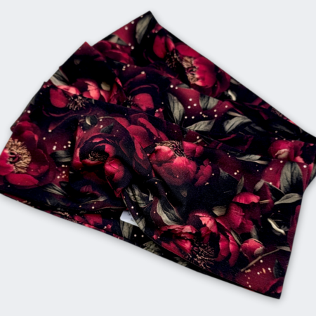 Peapael Punased pojengid